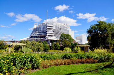 Montreal CANADA SEPT. 08: Montreal Kumarhanesi Montreal, Quebec 'teki Notre-Dame' da yer almaktadır. Kanada 'daki en büyük kumarhanedir ve Eylül 2008' de dünyanın en büyük kumarhanelerinden biridir. 