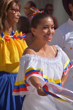 Montreal Quebec Kanada 1 Ağustos 2015: Geleneksel Panama dansçısı geleneksel müzik ve danslar hakkında konuşurken en zengin ülkelerden biridir. 