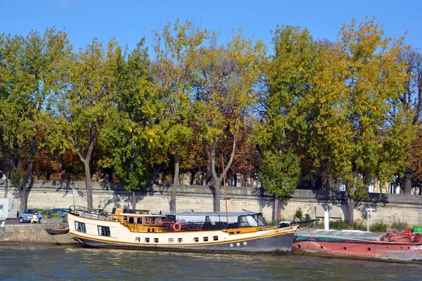 Paris Frankrike Oktober Båthus Längs Seine Floden Oktober 2014 Paris — Stockfoto