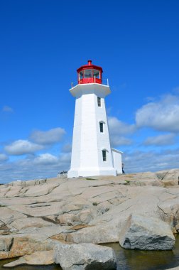Peggy 's Cove Nova Scotia 6 Haziran: Peggy' s Cove deniz feneri, 6 Haziran 2014 tarihinde St. Margarets Körfezi 'nin doğu kıyısında yer alan küçük bir kırsal bölge..