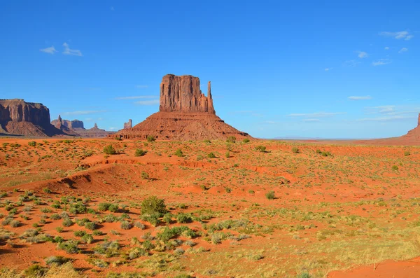 Monument Valley Uma Região Planalto Colorado Caracterizada Por Aglomerado Enormes — Fotografia de Stock