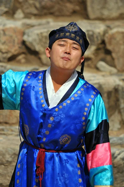 Seúl Corea Abril Bailarina Sangmo Durante Espectáculo Danza Folclórica Coreana — Foto de Stock