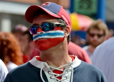 Montreal - Kanada 19 Mayıs: Montreal Kanadalı taraftarları, 19 Mayıs 2014 'te New York Rangers ile oynanan 2.. 