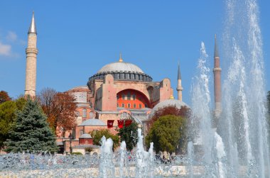 İSTANBUL SEPT. 30 Eylül 2013 'te İstanbul, Türkiye' de Ayasofya 'da. Ayasofya eski bir Ortodoks ataerkil bazilikası, sonra cami, şimdi de müze..