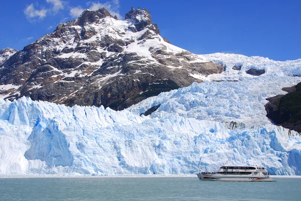 Perito Moreno Glacier Argentina Nov Barca Turistica Fronte Ghiacciaio Del — Foto Stock