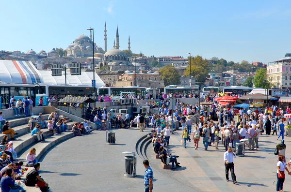 Istanbul Turkey Oct People Pass Time Street Istanbul Eminonu Quarter — Stock Photo, Image