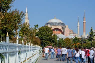 İSTANBUL SEPT. 30 Eylül 2013 'te İstanbul, Türkiye' de Ayasofya 'da. Ayasofya eski bir Ortodoks ataerkil bazilikası, sonra cami, şimdi de müze.