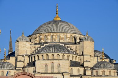İSTANBUL TURKET Ekim 04: Sultan Ahmed Camii, Ekim 04, 2013, İstanbul, Türkiye. Sultan Ahmed Camii (Mavi Cami) İstanbul 'un en popüler turizm beldeleri üzerine.
