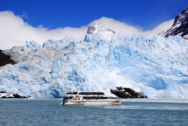 Perito Moreno Gletsjer Argentinië Nov Toeristenboot Voor Perito Moreno Gletsjer — Stockfoto