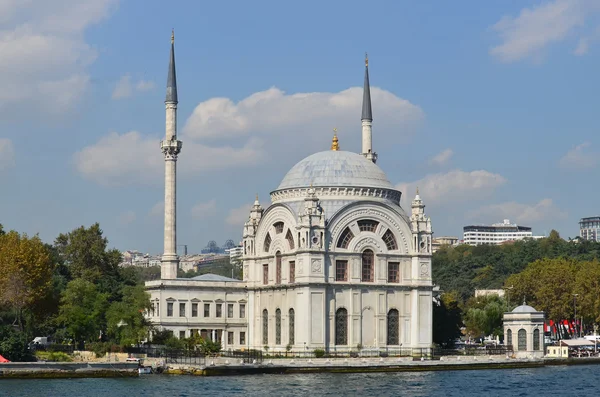 Istanbul Turquie Octobre Mosquée Ortakoy Officiellement Buyuk Mecidiye Camii Grande — Photo