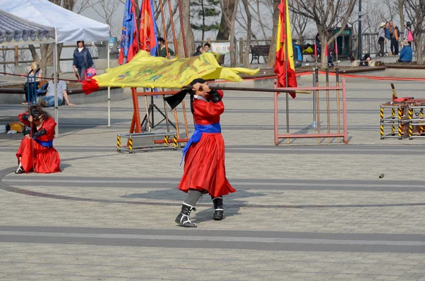 Seoul Korea Abril Ssaurabi Coreano Durante Exposição Tradicional Abril 2013 — Fotografia de Stock