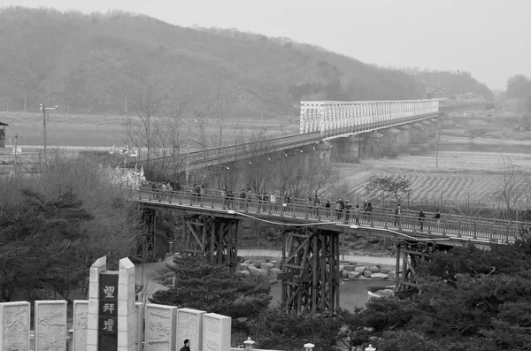 Paju Zuid Korea April Vrijheidsbrug Steekt Inderdaad Imjin Rivier Het — Stockfoto