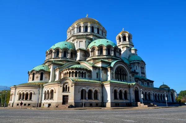 SOFIA BULGARIA SEPTEMBER 28 The St. Alexander Nevsky Katedrali, 28 Eylül 2013 tarihinde Sofya 'da Bulgaristan' ın başkenti Sofya 'daki bir Bulgar Ortodoks katedrali.