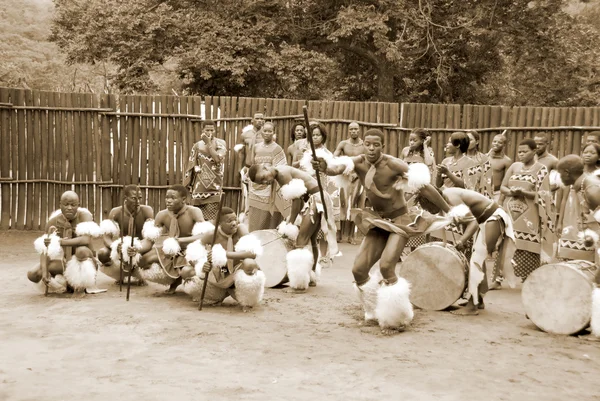 Manzini Suazilândia Novembro Jovens Não Identificados Vestem Roupas Dança Tradicionais — Fotografia de Stock