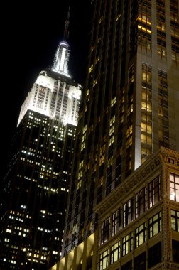 Geceleri New York 'taki Empire State Binası