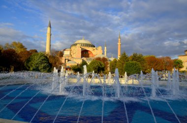 İSTANBUL SEPT. 30 Eylül 2013 'te İstanbul, Türkiye' de Ayasofya 'da. Ayasofya eski bir Ortodoks ataerkil bazilikası, sonra cami, şimdi de müze.