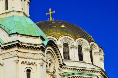 SOFYA, BULGARIA - 1 Nisan 2017: Bulgaristan 'ın Sofya kentindeki Katedral Aziz Alexander Nevski' nin muhteşem manzarası