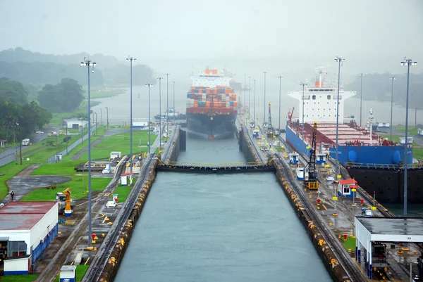 Gatun Locks Panama Canal Nov First Set Locks Situated Atlantic — Fotografia de Stock