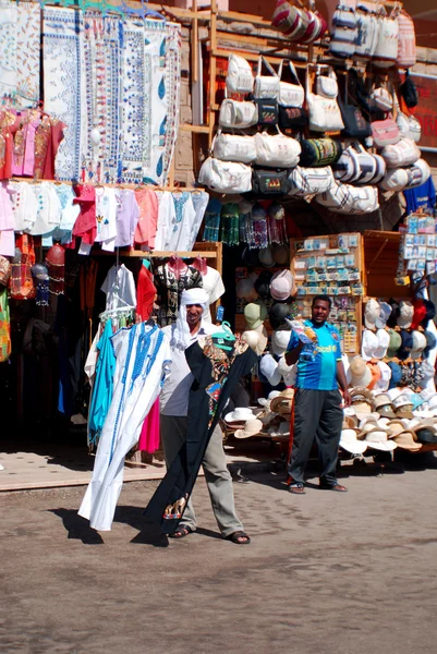 Karnak Egito Novembro Homens Vendem Lembranças Mercado Rua Típico Novembro — Fotografia de Stock