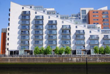 büyük şehirde modern mimari