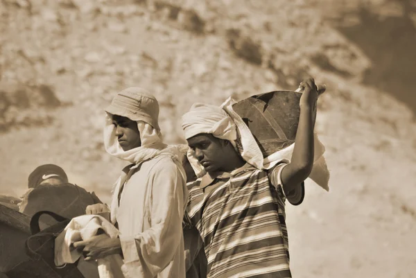 Валлей Царства Єгипт Нов Непізнані Люди Працюють Розкопок Гробниць Захованих — стокове фото