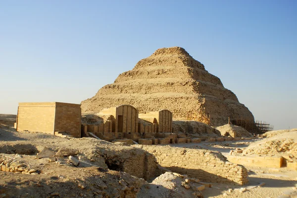 Forntida Steg Pyramid Saqqara Egypten Antalet Turister Som Besöker Egypten — Stockfoto