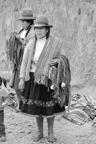 Cerca Del Cusco Perú Noviembre Mujer Quechua Vestida Con Collares — Foto de Stock