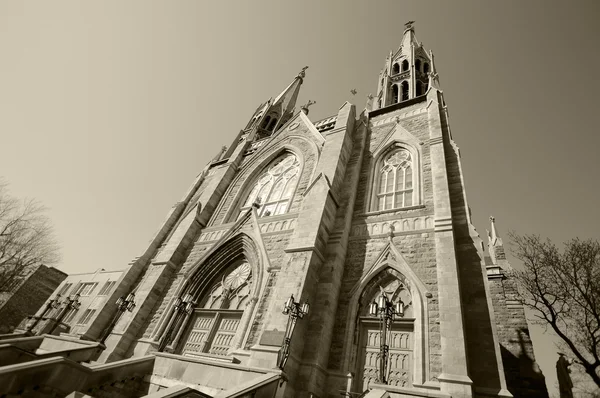 圣爱德华教堂 Saint Edouard Church 是加拿大魁北克蒙特利尔的一座罗马天主教教堂 它是献给忏悔者爱德华的 英格兰国王 它始建于1901年 1909年竣工 — 图库照片