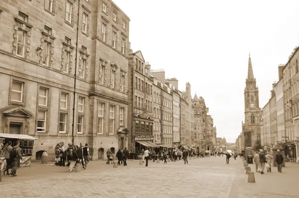 Edinburgh Scotland June Royal Mile Succession Streets Which Form Main — Foto de Stock