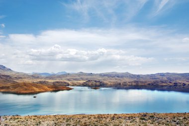 Peru 'nun güneyindeki And Dağları' nın manzarası