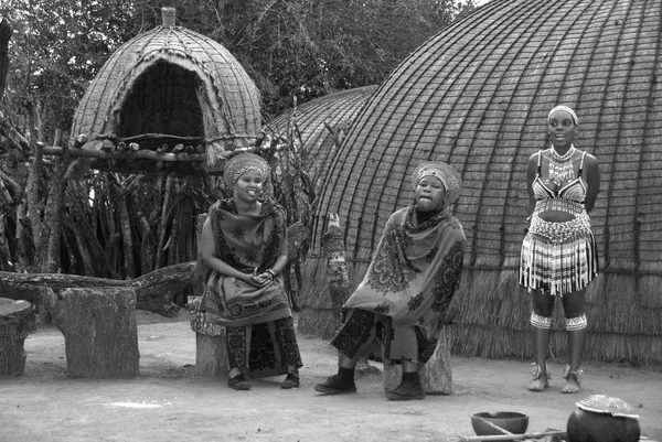 Sakaland November Unidentified Young Women Wear Traditional Zulu Clothing Made — Stock Fotó