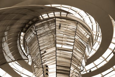 Berlin 'deki Reichstag Kubbesi, Almanya Parlamentosu