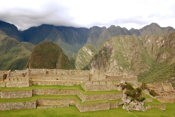 Machu Picchu Machu Pikchu Quechua Machu Yaşlı Yaşlı Pikchu Piramidi — Stok fotoğraf