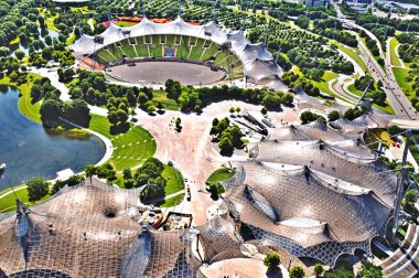 Almanya 'nın Münih kentinde bulunan Olimpiyat Parkı, 1972 Yaz Olimpiyatları için inşa edilmiş bir stadyumdur. Münih 'in 