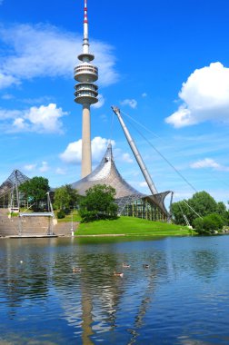 Münih Olimpiyat Stadyumu, Almanya 'nın Münih kentinde 12 Haziran 2011 tarihinde Münih' te düzenlenen 1972 Yaz Olimpiyatları için inşa edilen Olimpiyat Parkı.