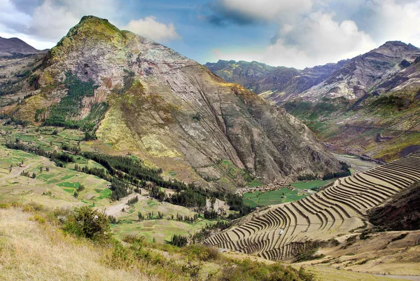 Peru Manzaralı Dağ Manzarası — Stok fotoğraf