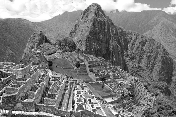ペルーのクスコ地方のマッハ ピチュの眺め — ストック写真