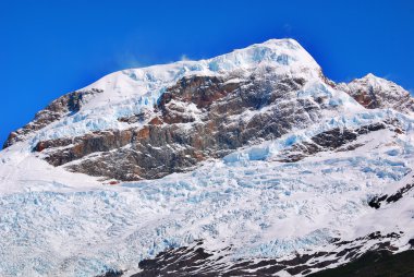 Kış, güzel dağ manzarası 