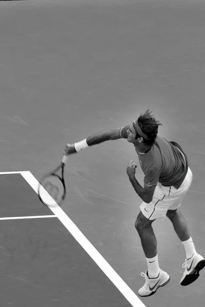 Monreal 8月7日 カナダのモントリオールで2011年8月7日にモントリオールロジャースカップの裁判所にロジャー フェデラー ロジャー フェデラー Roger Federer スイスのプロテニス選手で 記録237週間で1位を獲得した — ストック写真