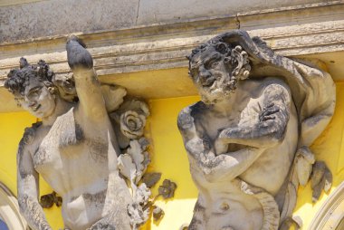 Eski tarihi binanın bir parçası