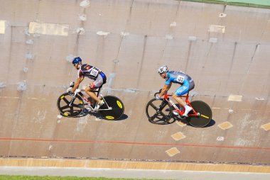 29 Ağustos 2010 'da Kanada Milli Pist Şampiyonası' nda Kanada 'nın takım yarışının bilinmeyen sporcuları Bromont' ta. 96 Atlanta Olimpiyat Oyunları 'nda kullanılan hızda