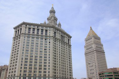 Modern şehirde uzun mimari