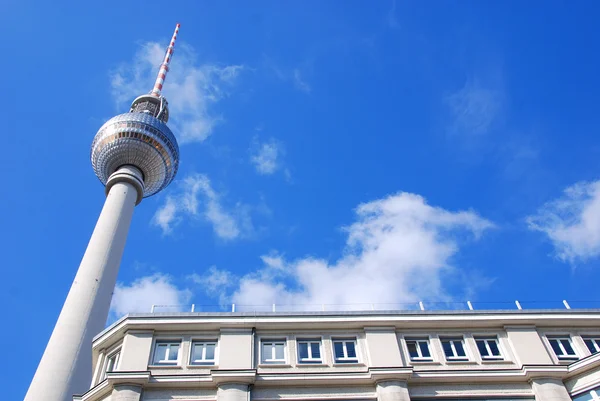 Berlín Alemania Mayo Fernsehturm Torre Televisión Ubicada Alexanderplatz Berlín Alemania — Foto de Stock