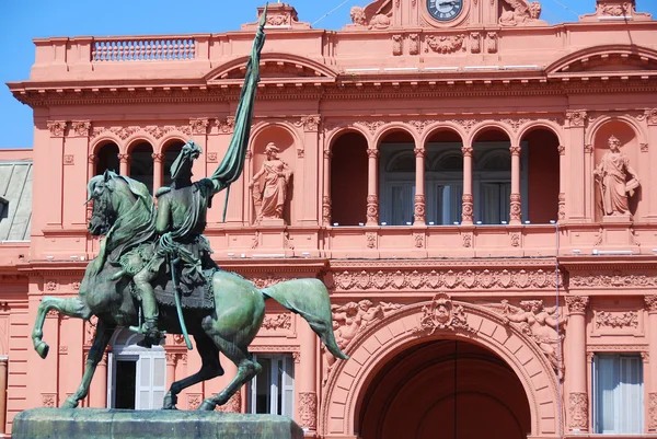 Általános Belgrano Emlékmű Előtt Casa Rosada Rózsaszín Ház Buenos Aires — Stock Fotó