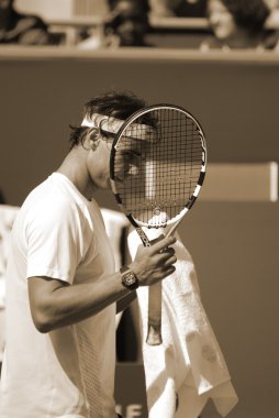 Raphael Nadal eğitim sahasında 