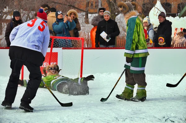 Hockeyspiel Beim Winterfest — Stockfoto