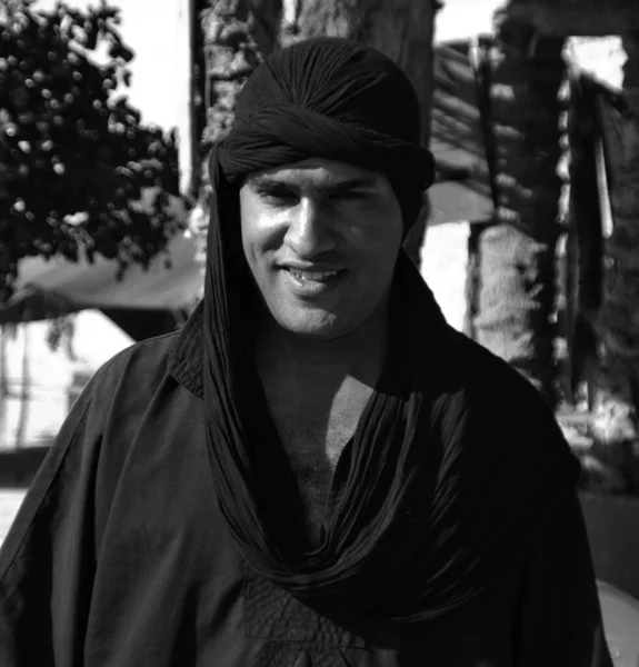 Douz Tunisia Oct Unidentified Bedouin Man Wears Traditional Clothing Sahara — Stock Photo, Image