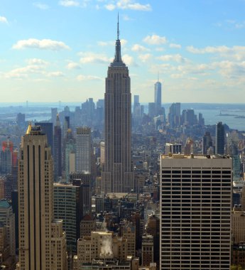 NEW YORK CITY, NY - 15 Mayıs: Empire State Building 40 yıldan uzun süredir dünyanın en yüksek binası (443,2 m) oldu. 5 Mayıs 2008, Manhattan, New York. 
