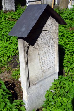 KRACOW POLAND - 09 19 19 17: Remah Sinagogu Mezarlığı 1553 yılında İsrail Ben Josef 'e ait arazide yeni kurulan Yahudi mezarlığının (bugün 