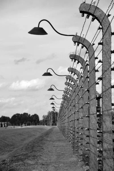 Auschwitz Birkenau Polska Ogrodzenia Obozu Koncentracyjnego Auschwitz Były Siecią Niemieckich — Zdjęcie stockowe